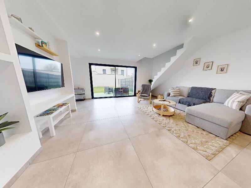 Maison à louer, 121m², BOISSET LES MONTROND