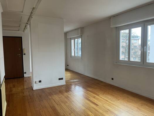 Appartement à louer 795 € 4 pièces 2 chambres 68,8 m² 2ème étage Strasbourg 67200