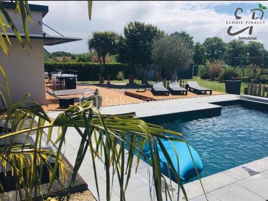 Maison de plain-pied à vendre 285 000 € 6 pièces 4 chambres 121 m² Guenroc 22350
