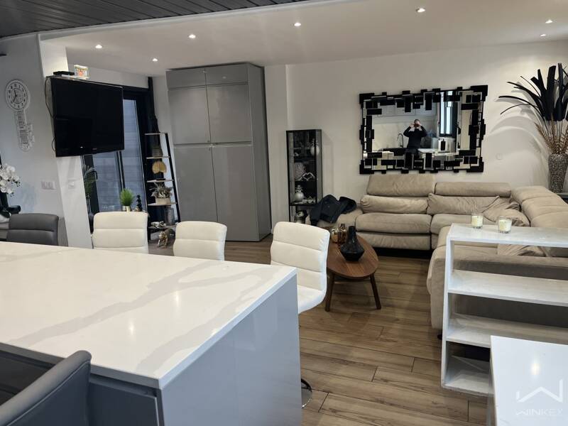 Maison à vendre, 129m², LES LILAS
