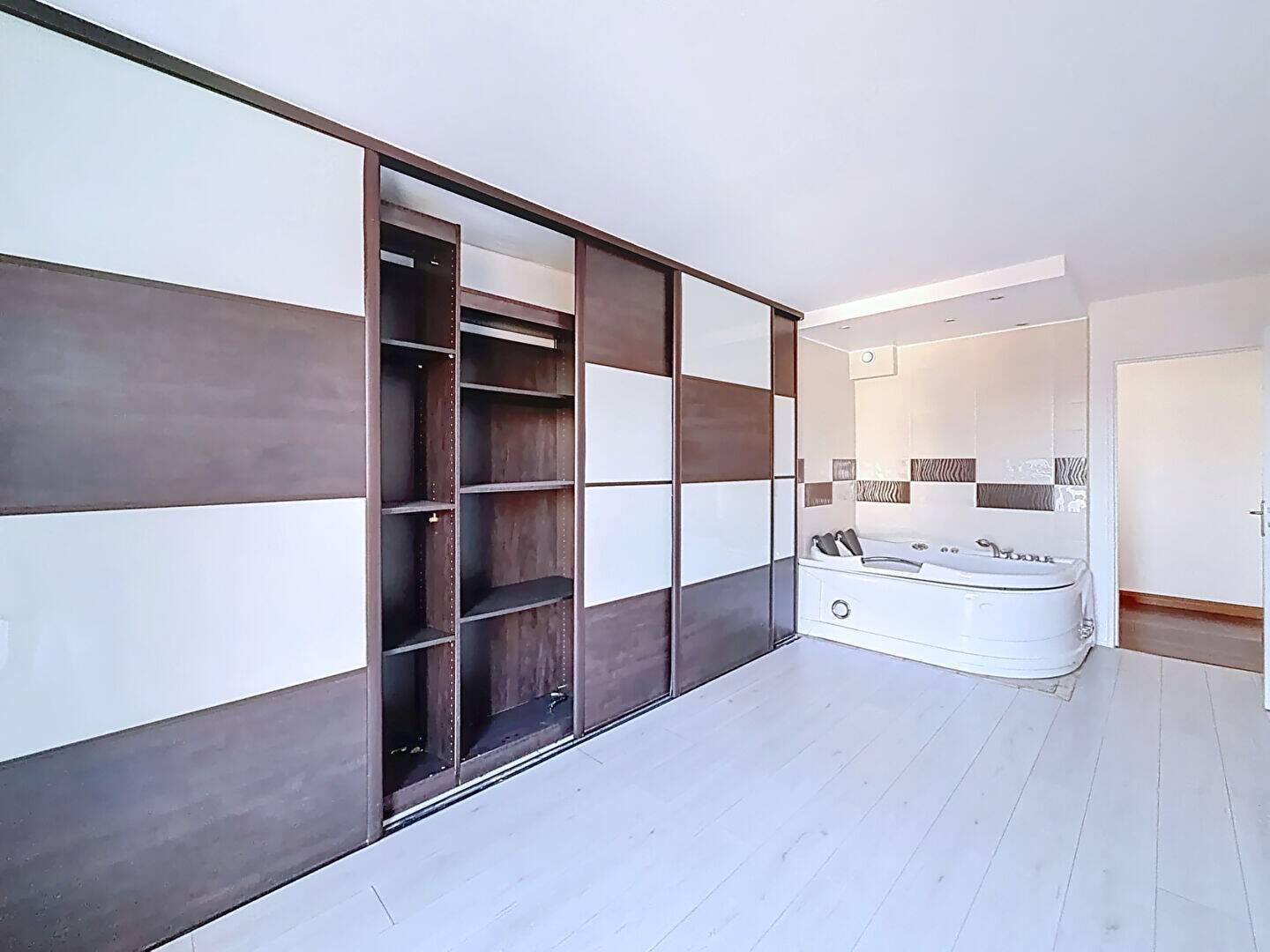 Maison à vendre, 113m², CRETEIL