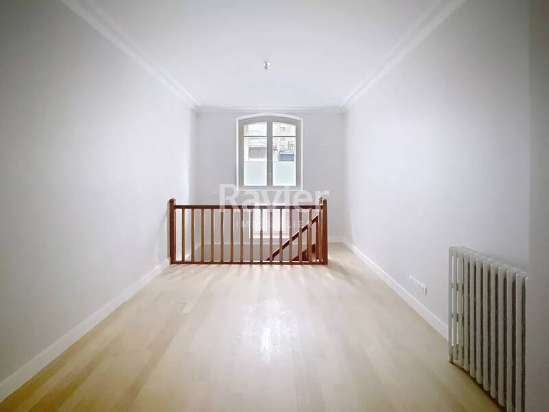 Maison à louer, 51m², PARIS 18E