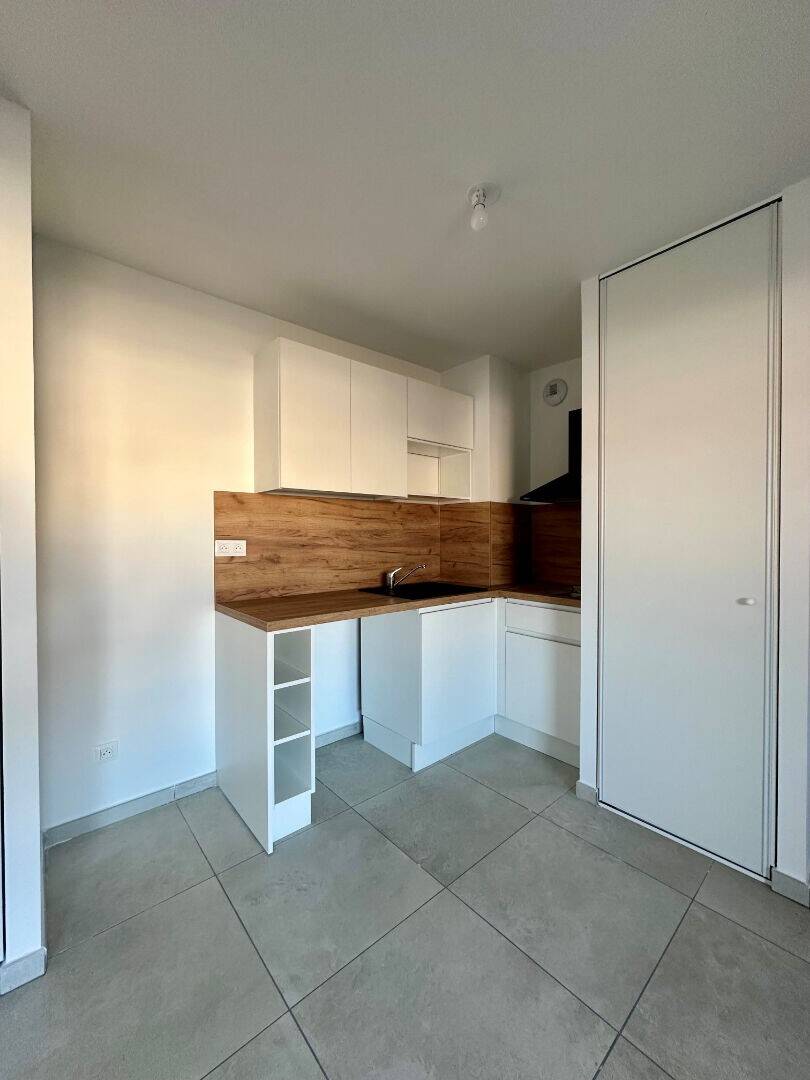Maison à louer, 37m², BEZIERS