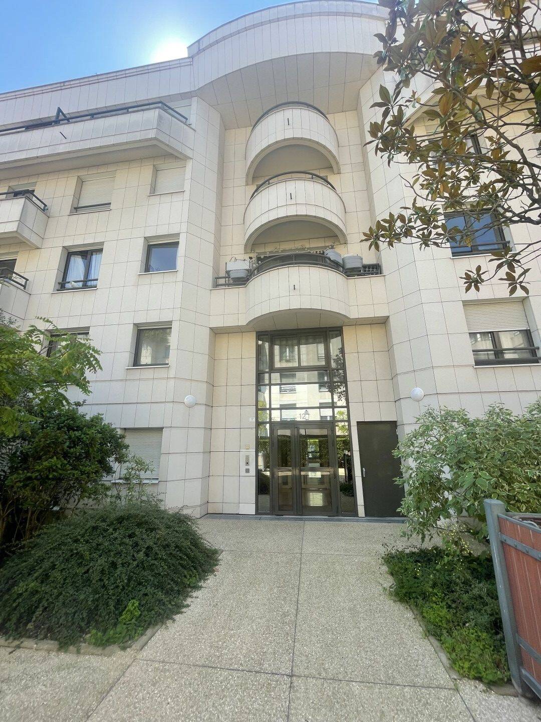 Maison à louer, 28m², COURBEVOIE
