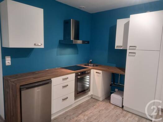 Appartement à louer 525 € 2 pièces 1 chambre 42,4 m² RDC Bagnols-sur-Cèze 30200