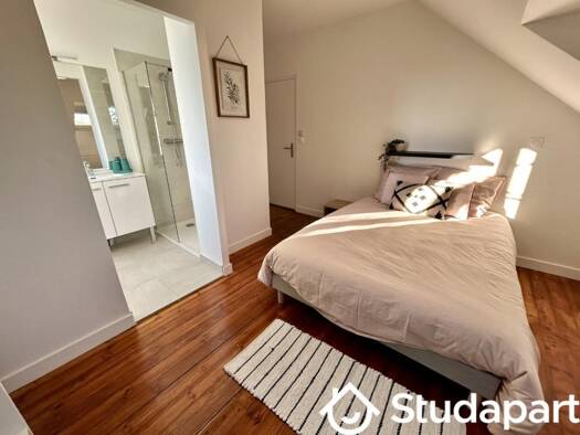 Colocation à louer 570 € 1 pièce 1 chambre 13 m² 2ème étage Reservoirs Compiègne 60200