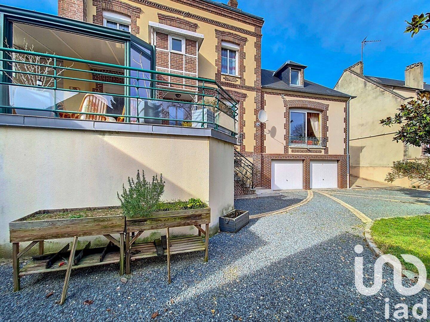 Maison à vendre, 206m², SAINT PIERRE DU VAUVRAY