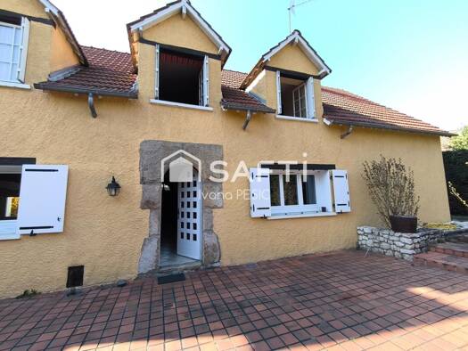 Maison à vendre 312 000 € 6 pièces 4 chambres 170 m² Grand Ouest Saint-Jean-de-la-Ruelle 45140