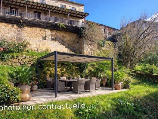 Maison à vendre 226 000 € 6 pièces 3 chambres 143 m² 200 m² de terrain Rauzan 33420