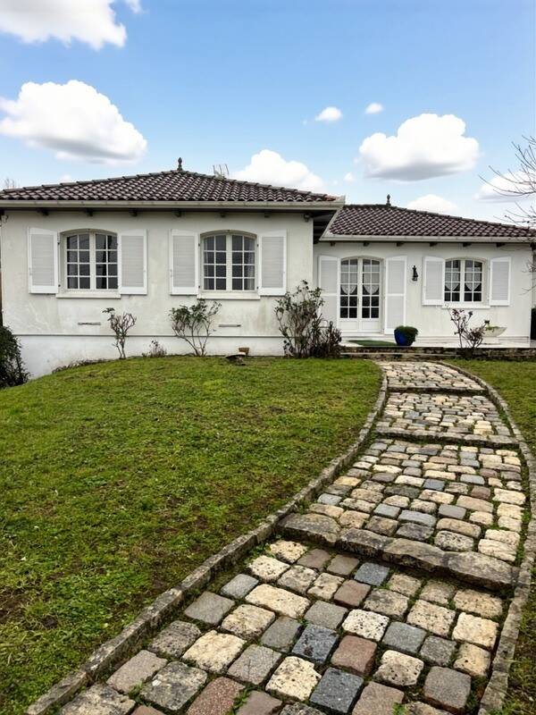Maison à vendre, 108m², MAGNAC SUR TOUVRE