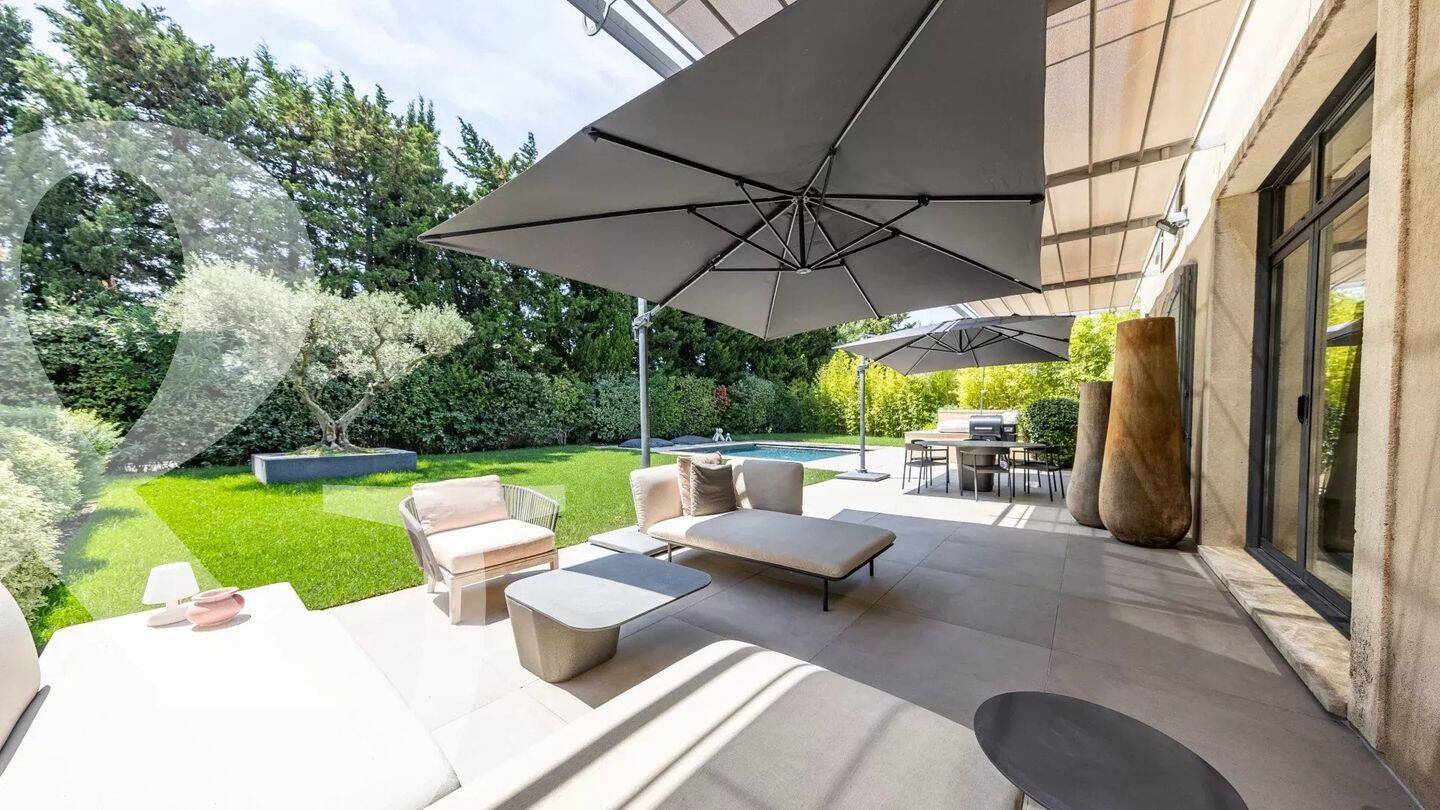 Maison à vendre, 282m², MAUSSANE LES ALPILLES
