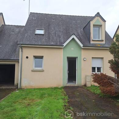Pavillon à vendre 116 300 € 4 pièces 3 chambres 94 m² 192 m² de terrain La Haie-Traversaine 53300