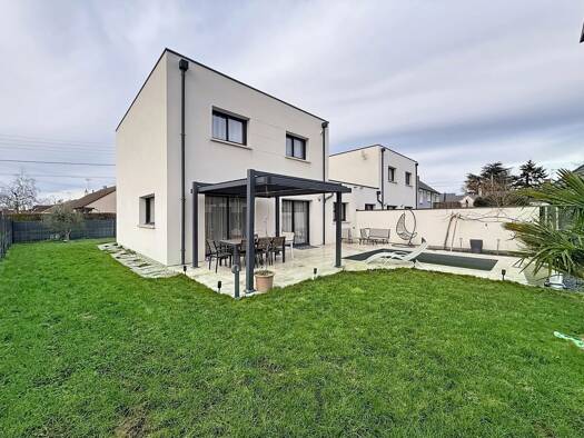 Maison à vendre 329 000 € 6 pièces 4 chambres 116,45 m² 345 m² de terrain Semoy 45400