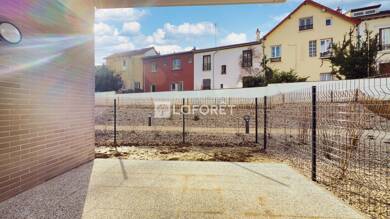 Appartement à louer 1 497 € 4 pièces 3 chambres 83 m² 5 étages Malassis-Pierre et Marie Curie Bagnolet 93170