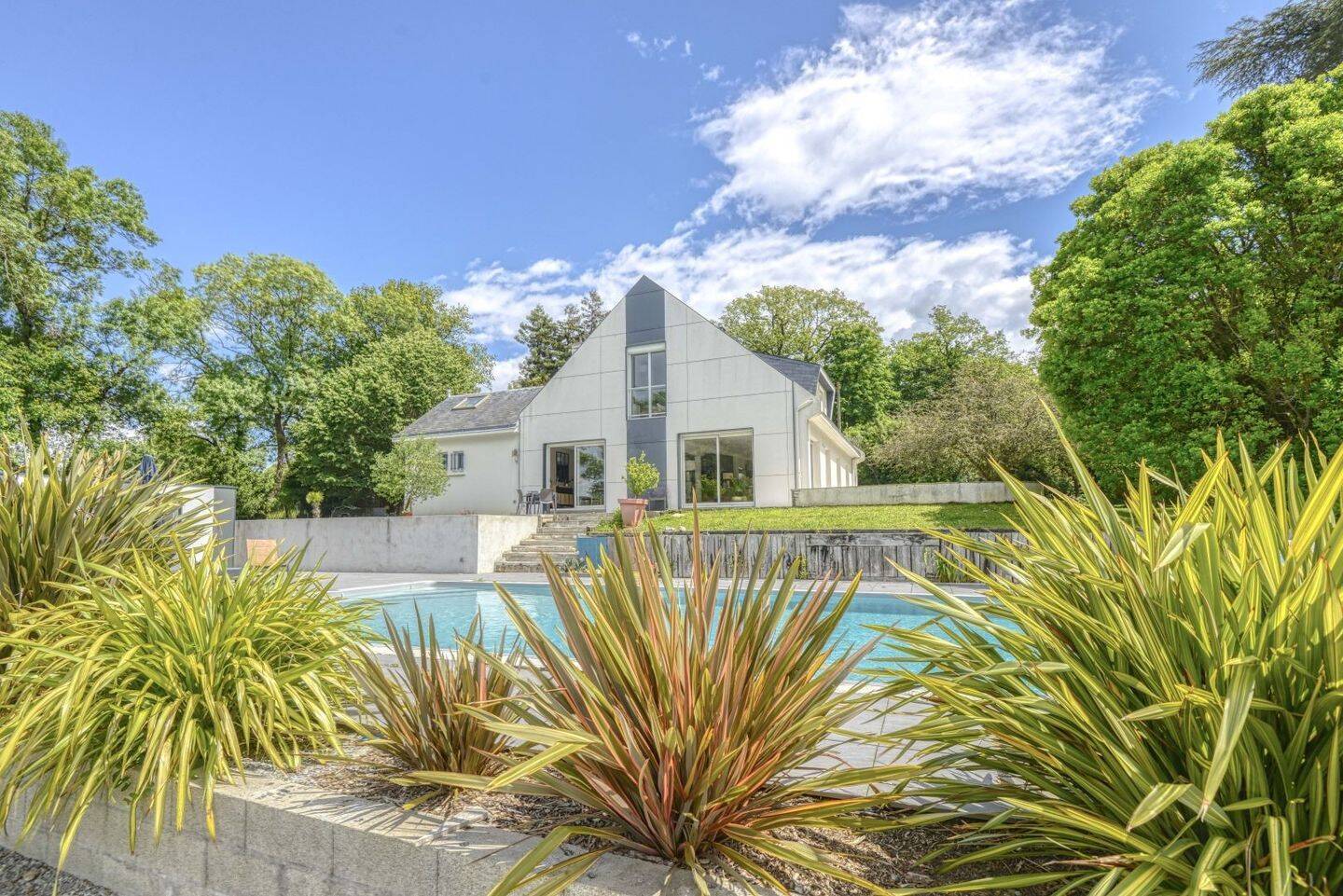 Maison à vendre, 240m², MAUVES SUR LOIRE