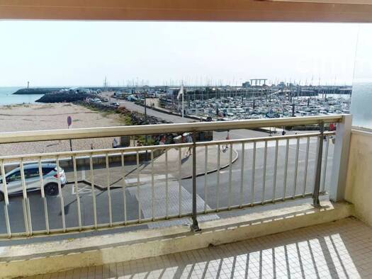 Appartement à vendre 286 000 € 3 pièces 2 chambres 58 m² Étage 1/2 La Turballe 44420