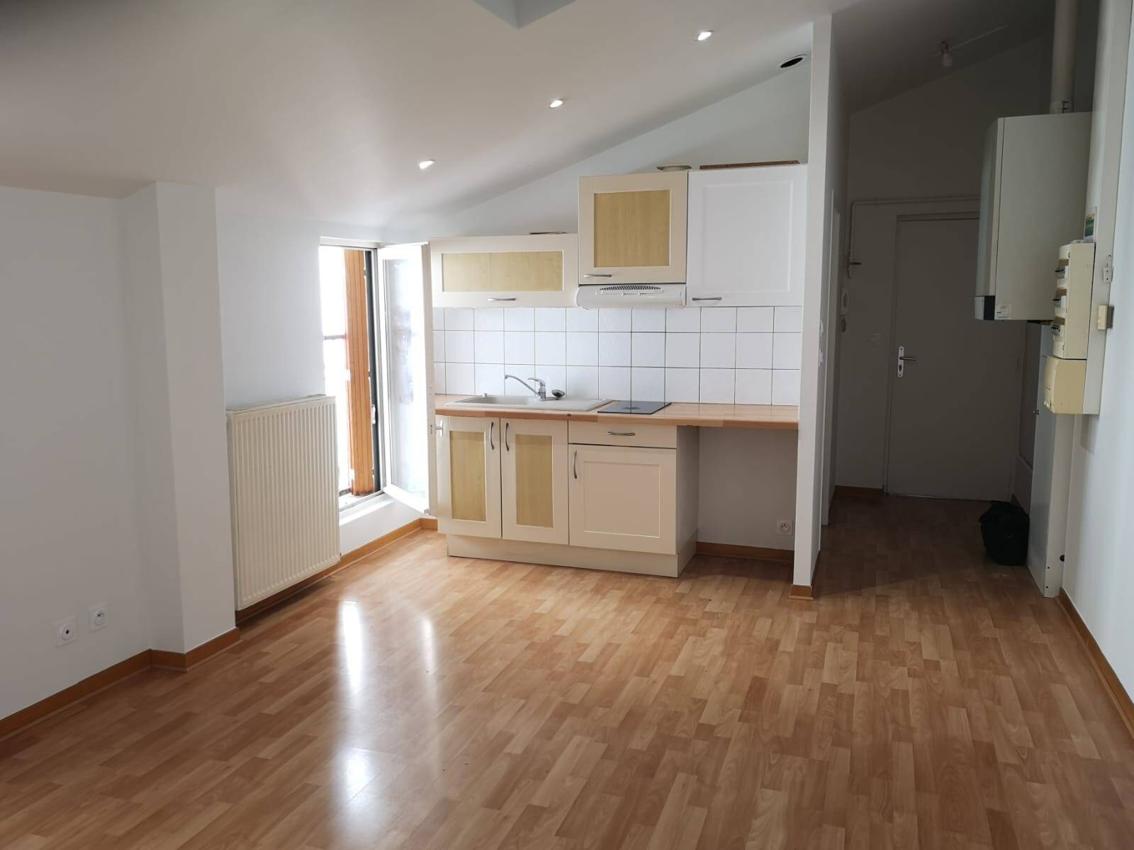Maison à louer, 34m², VALENCE