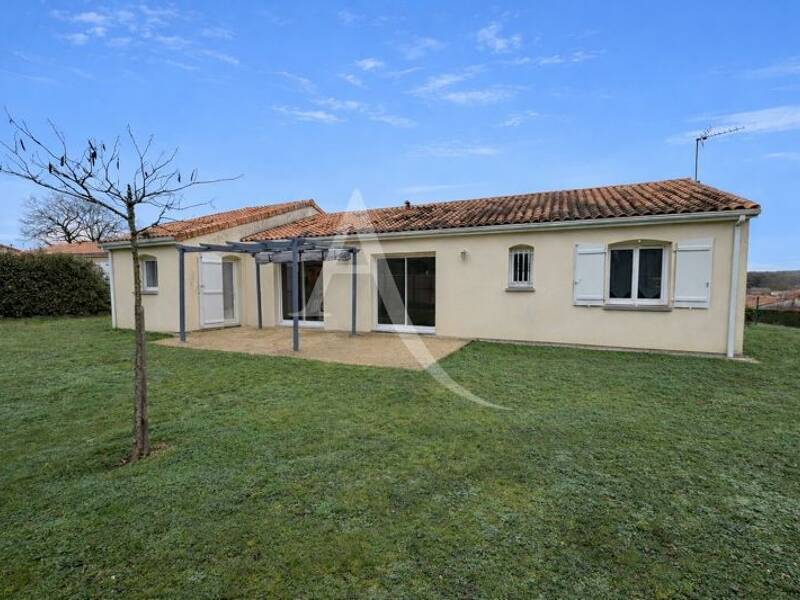 Maison à vendre, 104m², NOUAILLE MAUPERTUIS