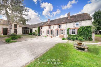Maison à vendre 499 000 € 11 pièces 7 chambres 283 m² 2 124 m² de terrain Provins 77160