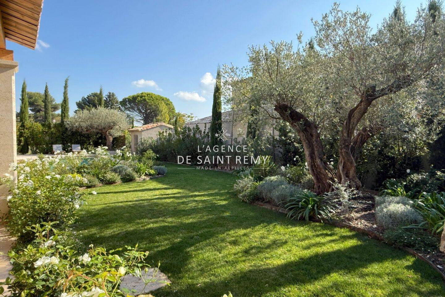 Maison à vendre, 187m², MAUSSANE LES ALPILLES