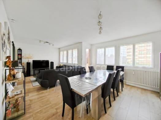 Appartement à vendre 128 900 € 5 pièces 3 chambres 82 m² Étage 1/5 Sud Châtenoy-le-Royal 71880