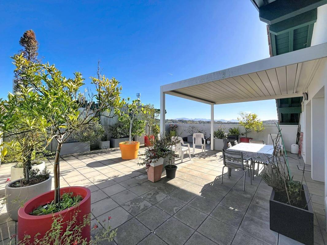 Maison à vendre, 100m², SAINT PIERRE D'IRUBE