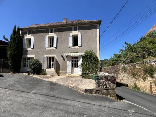 Maison à vendre 132 500 € 6 pièces 4 chambres 145 m² Siorac-en-Périgord 24170