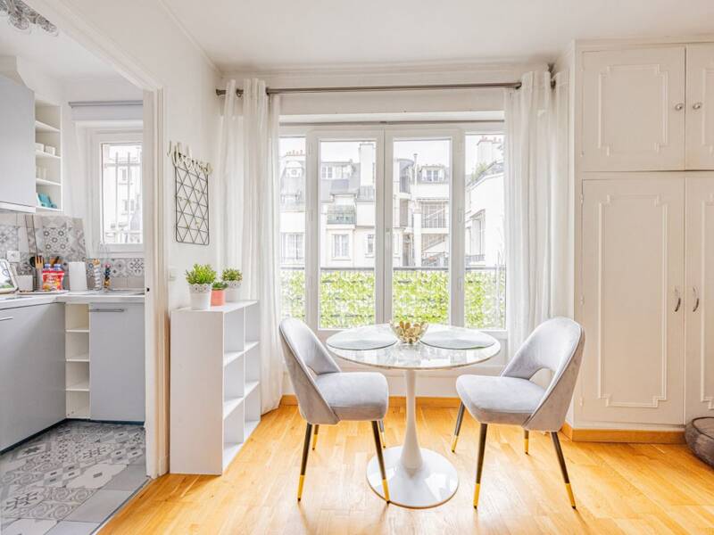 Maison à louer, 0m², PARIS 17E