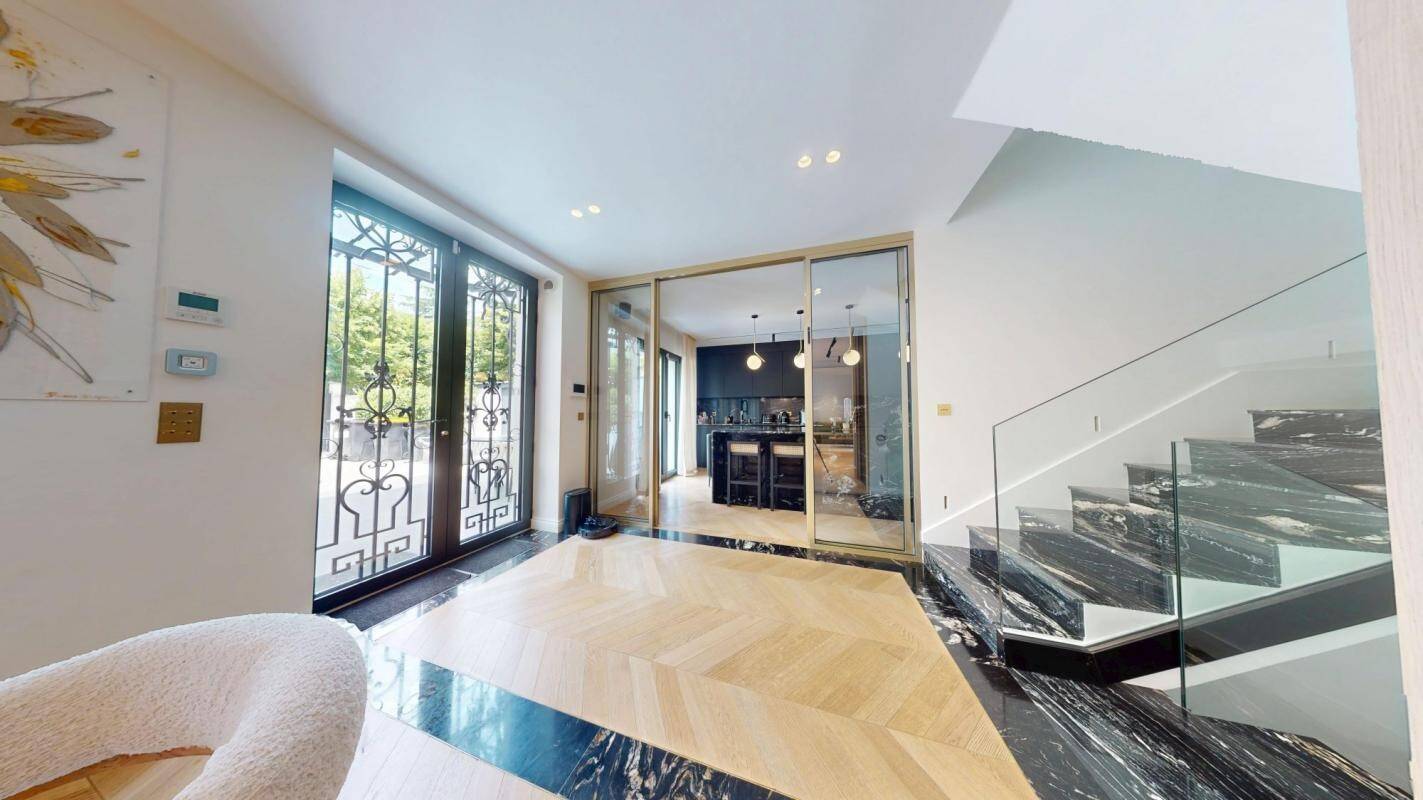 Maison à vendre, 200m², LA VARENNE SAINT HILAIRE