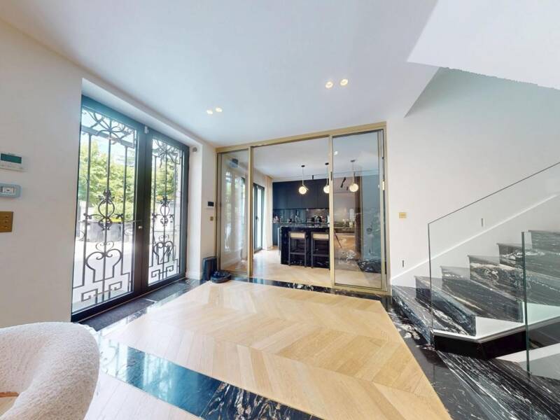 Maison à vendre, 200m², LA VARENNE SAINT HILAIRE