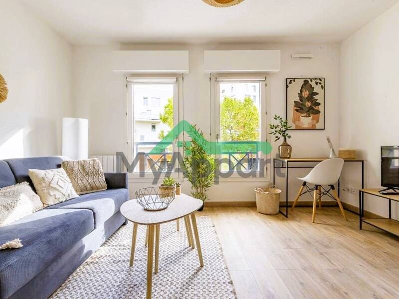 Maison à louer, 22m², NIMES