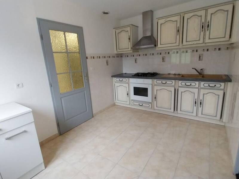 Maison à louer, 74m², SAINT YRIEIX LA PERCHE