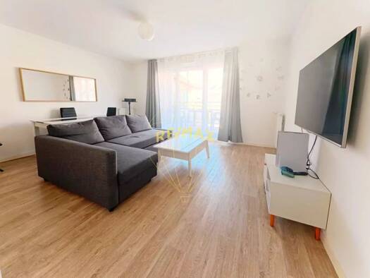 Appartement à vendre 249 000 € 2 pièces 1 chambre 50 m² Étage 1/5 Parcs Romainville 93230