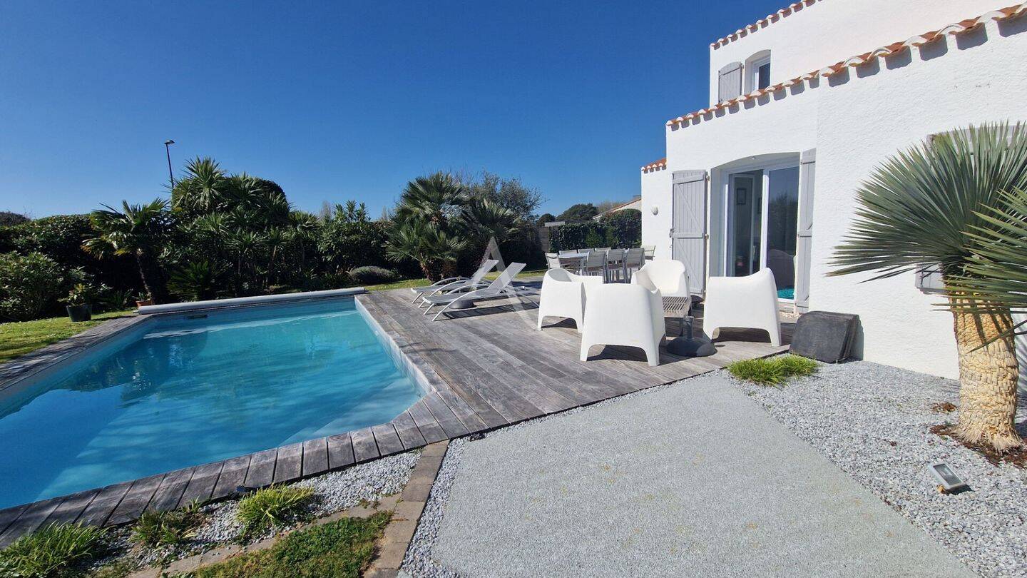 Maison à vendre, 127m², TALMONT SAINT HILAIRE