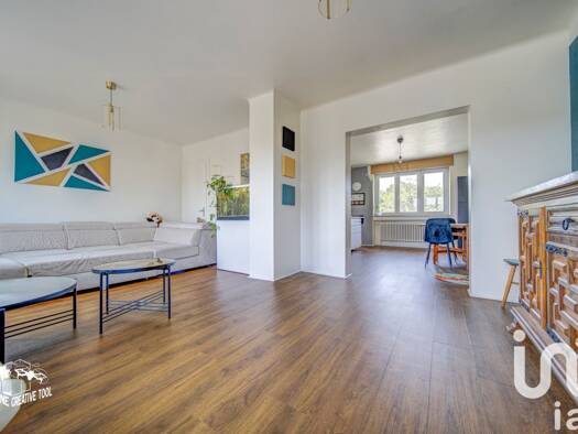 Maison à vendre 299 000 € 4 pièces 3 chambres 130 m² 1 185 m² de terrain Centre Ville-Croix Saint Joseph Marly 57155