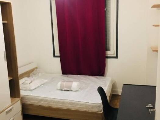 Appartement à louer 370 € 1 pièce 2 chambres 10 m² 5ème étage Docteur Lavalle Dijon 21000