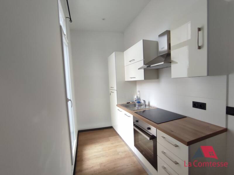 Maison à louer, 36m², MARSEILLE 6E