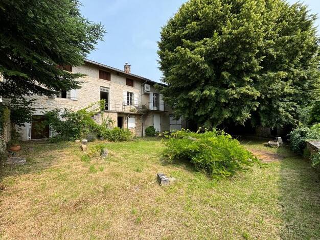 Maison à vendre 340 000 € 6 pièces 5 chambres 215 m² 11 854 m² de terrain Coligny 01270