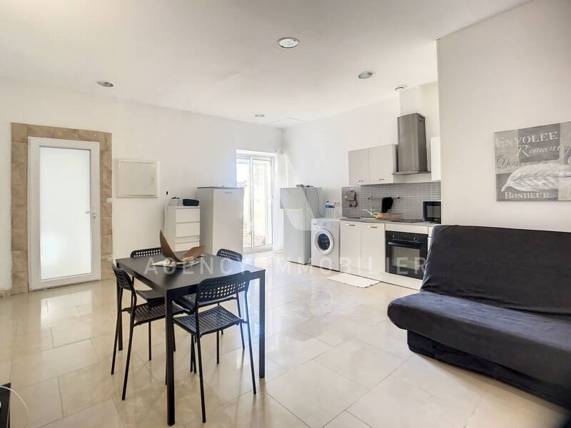 Maison à louer, 30m², NOVES