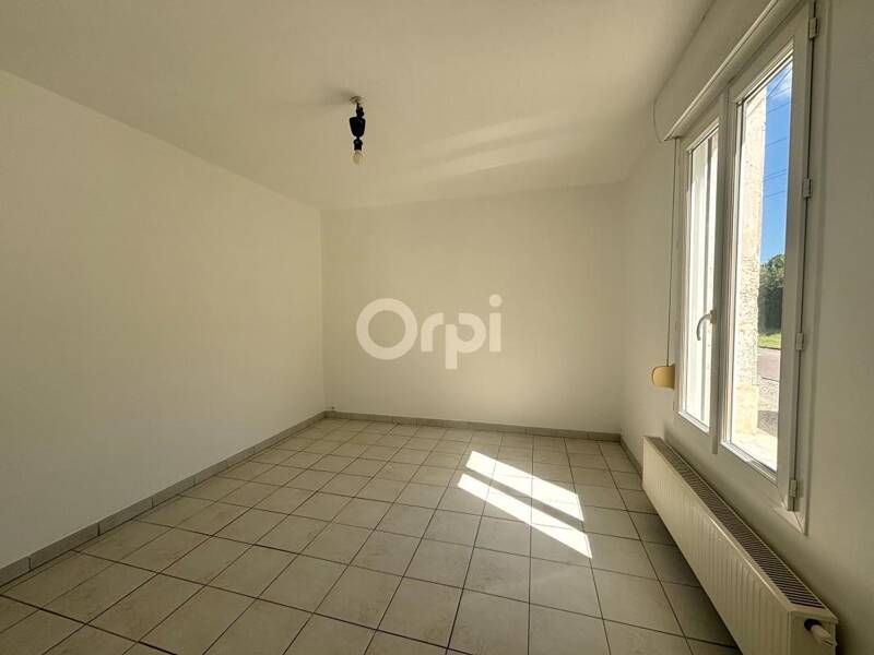 Maison à louer, 47m², COURMELLES