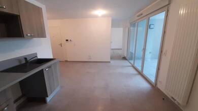 Appartement à louer 628 € 2 pièces 1 chambre 42,9 m² 1er étage Centre Bonneville 74130