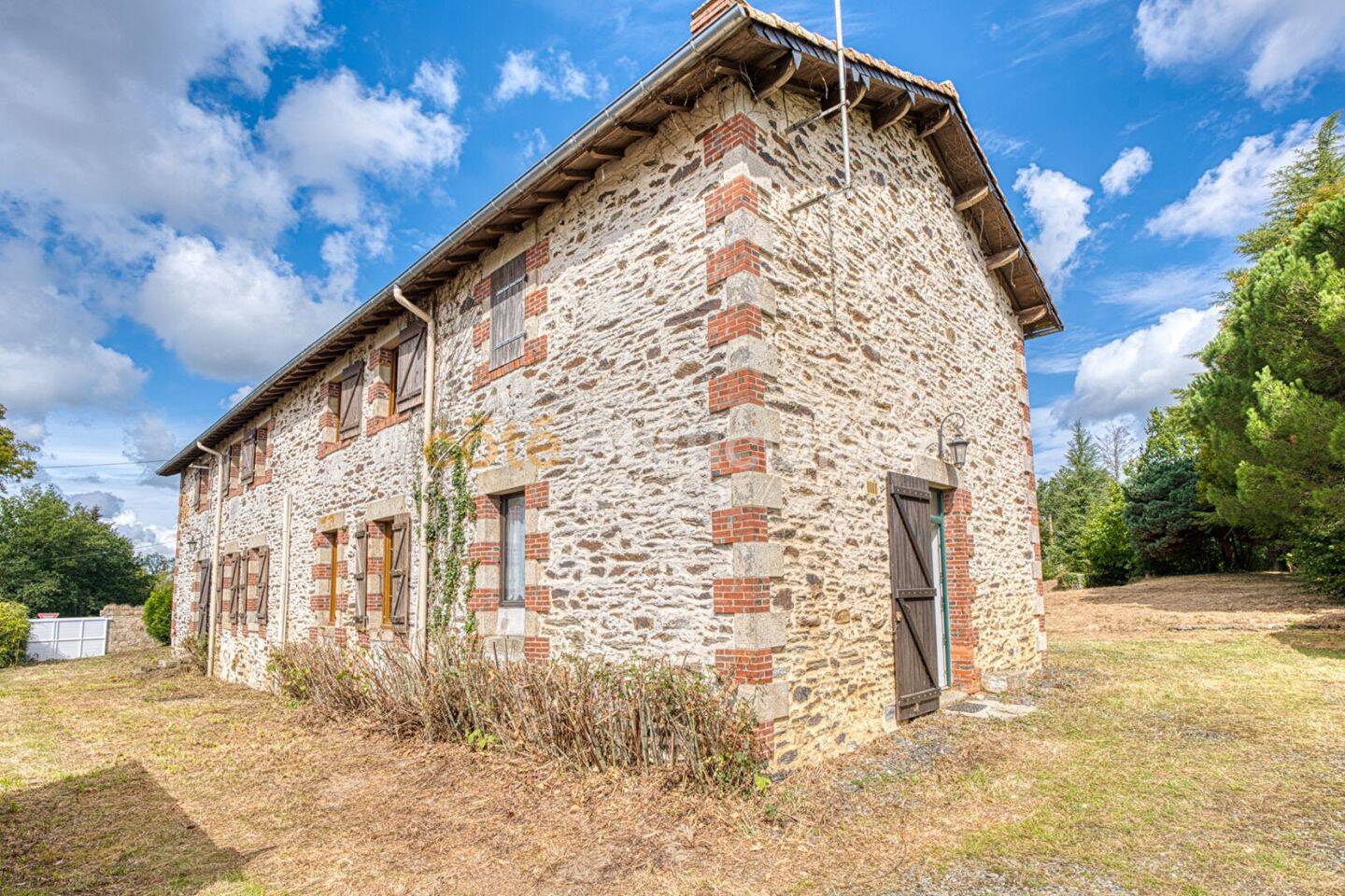 Maison à vendre, 275m², LA ROCHE SUR YON