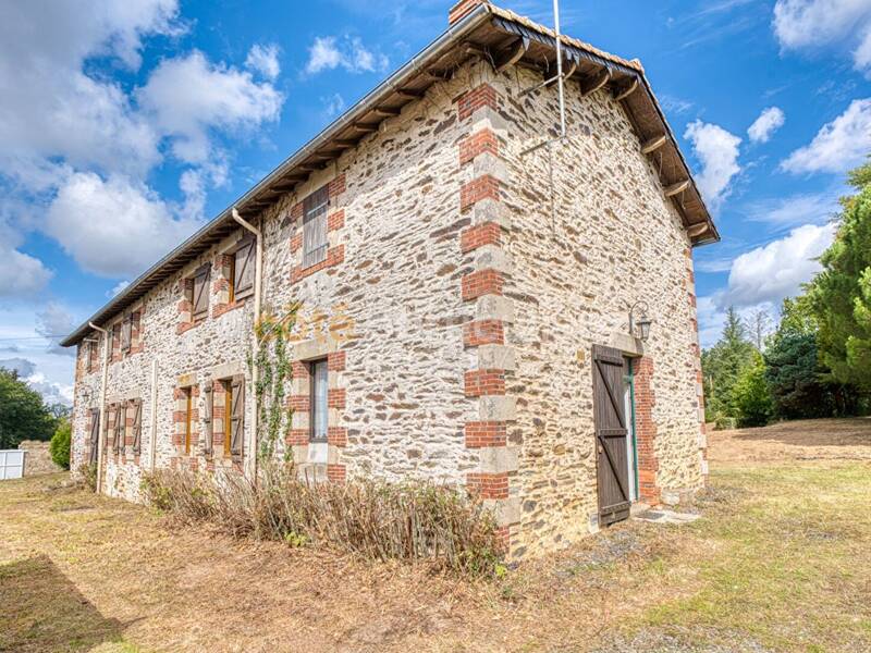 Maison à vendre, 275m², LA ROCHE SUR YON