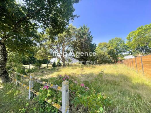 Terrain constructible à vendre 103 000 € 627 m² de terrain Saint-Léger-sous-Cholet 49280