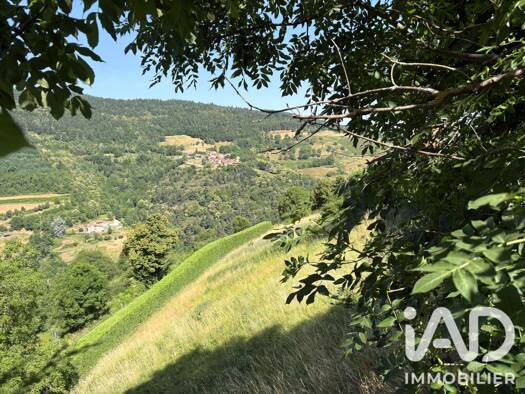 Terrain constructible à vendre 106 500 € 1 835 m² de terrain La Valla-en-Gier 42131