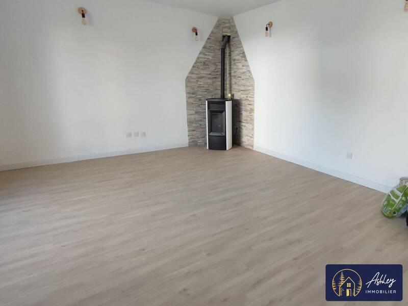 Maison à louer, 86m², NEUVIC