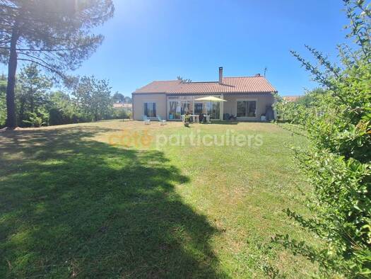 Maison à vendre 399 000 € 4 pièces 3 chambres 147,2 m² 2 336 m² de terrain La Tremblade 17390
