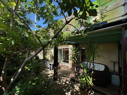 Maison à vendre 235 000 € 5 pièces 4 chambres 156 m² 190 m² de terrain Nay 64800