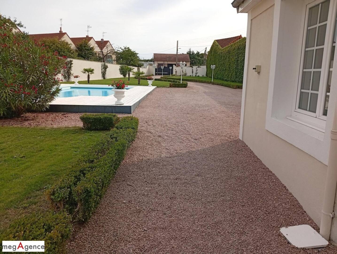 Maison à vendre, 311m², VARENNES SUR ALLIER