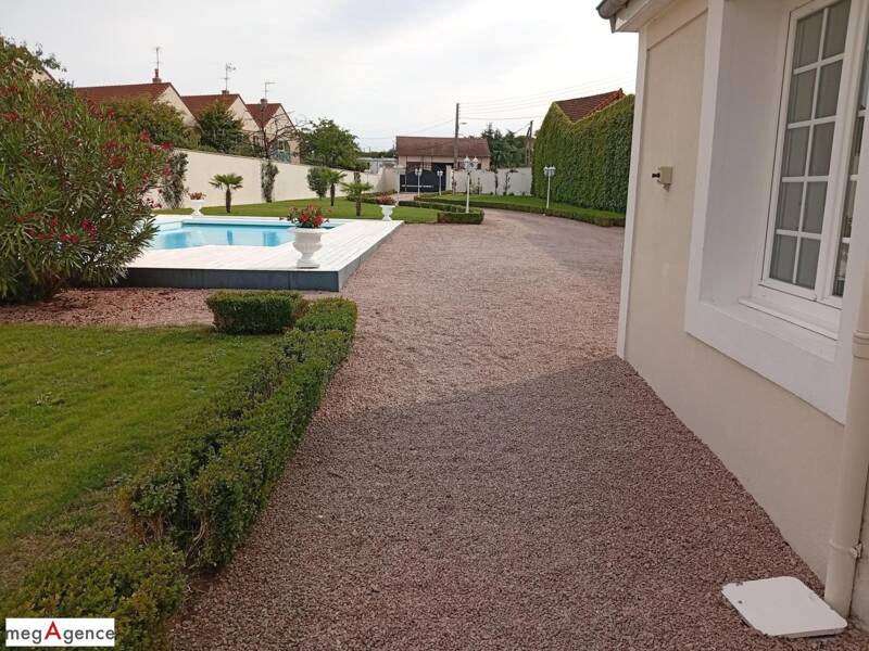 Maison à vendre, 311m², VARENNES SUR ALLIER